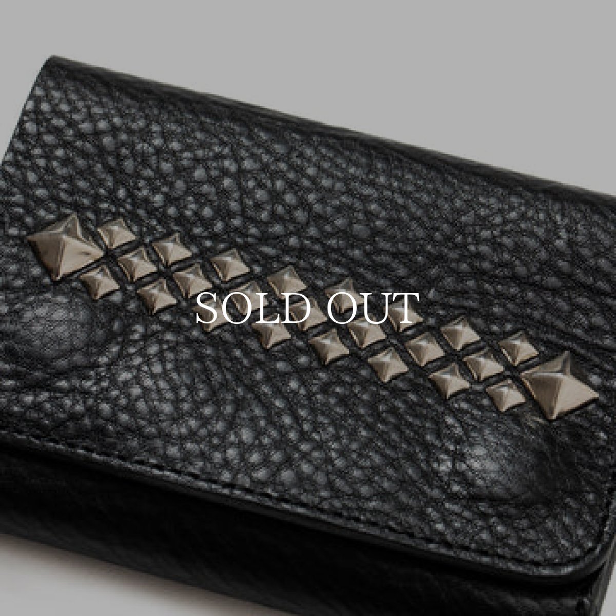 画像3: CALEE  STUDS LEATHER FLAP HALF WALLET (3)