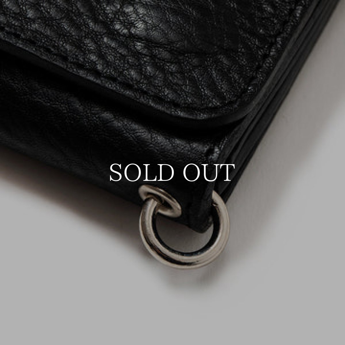 画像4: CALEE  STUDS LEATHER FLAP HALF WALLET (4)