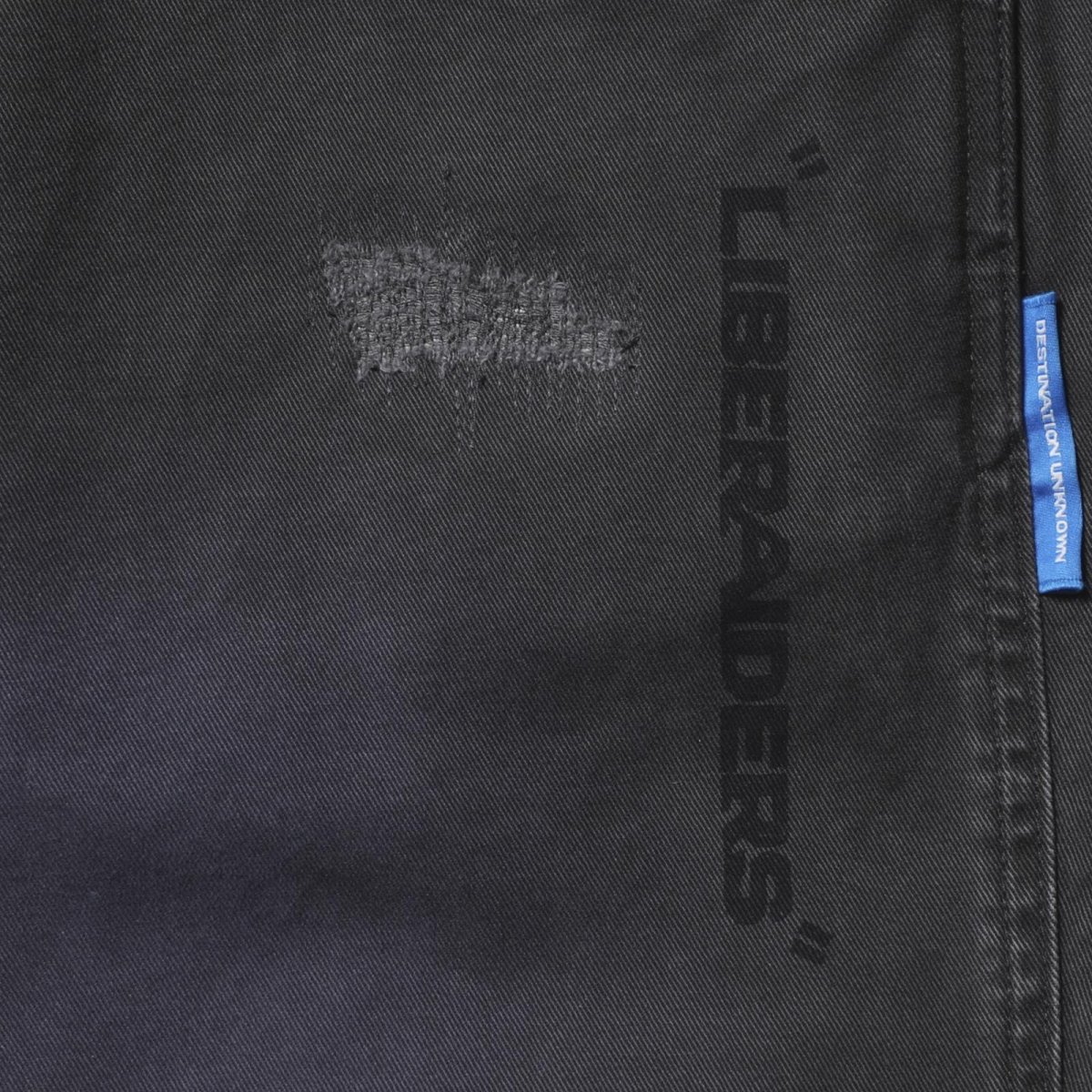 画像4: Liberaiders  HANDWRITING PRINT CHINO SARROUEL PANTS (4)