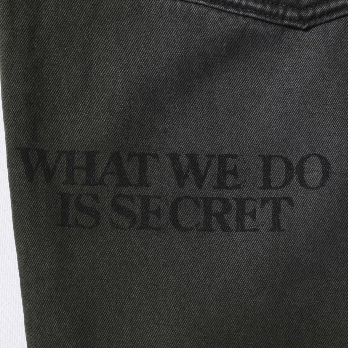 画像17: Liberaiders  HANDWRITING PRINT CHINO SARROUEL PANTS (17)