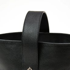 画像6: CALEE  STUDS LEATHER BUCKET BAG (6)