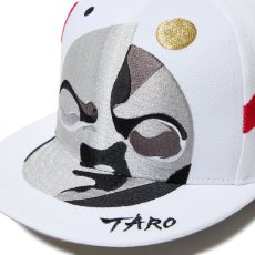 画像2: NEW ERA  59FIFTY TARO OKAMOTO 岡本太郎 太陽 ホワイト (2)