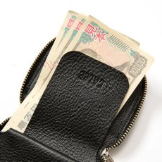 画像7: CALEE  STUDS LEATHER ZIP MULTI WALLET (7)