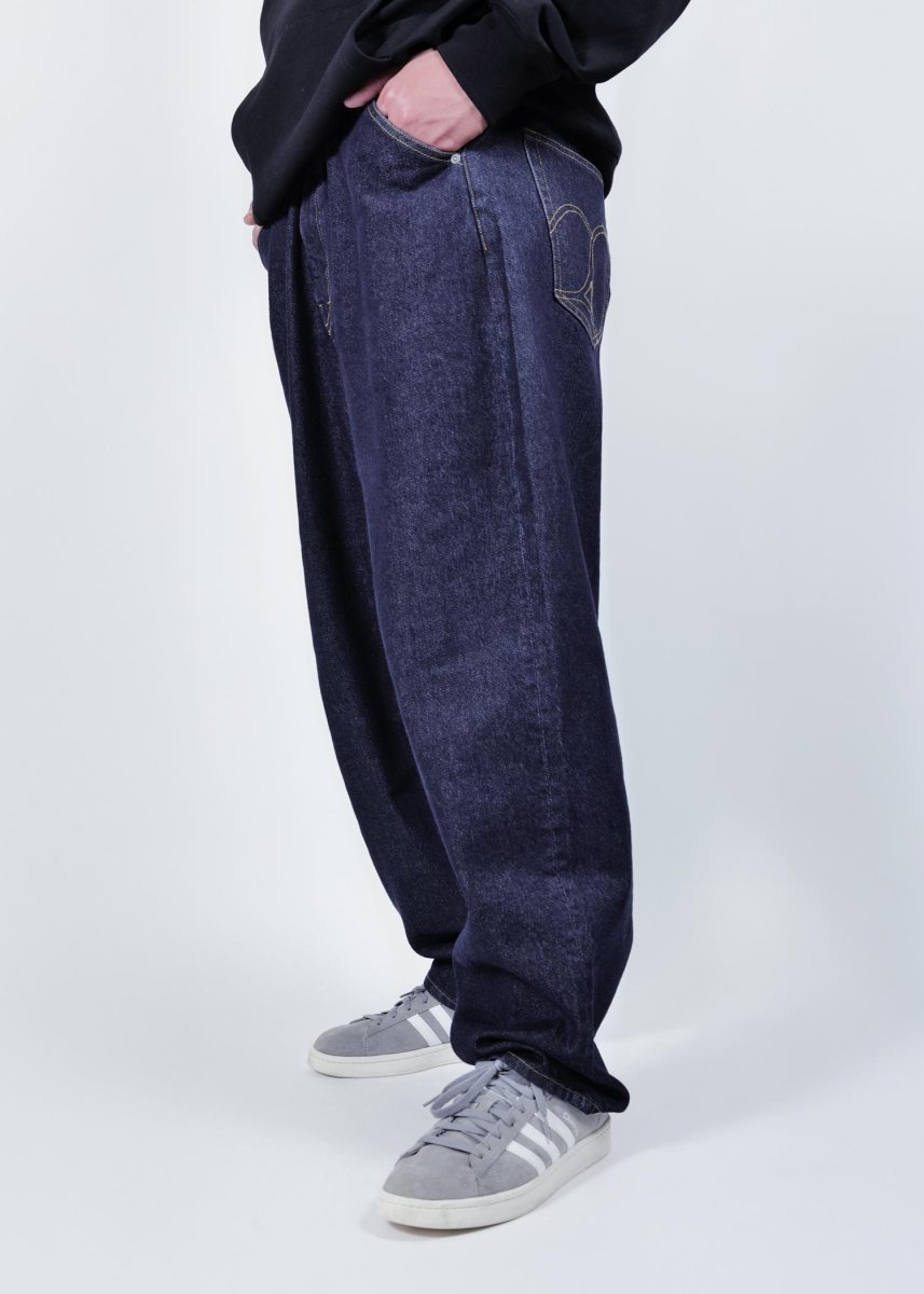 画像6: APPLEBUM  “Selena” Wide Tapered Denim Pants (One Wash) (6)