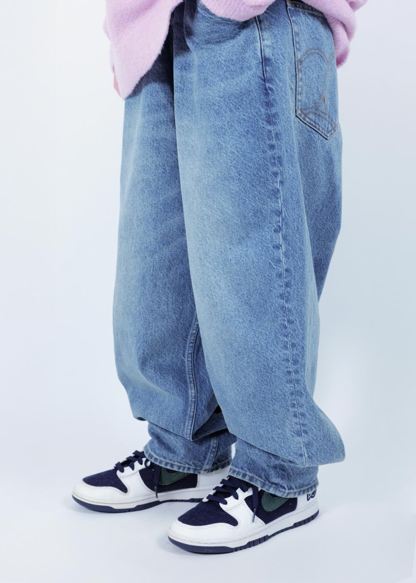 画像4: APPLEBUM  “Selena” Wide Tapered Denim Pants (Damage) (4)