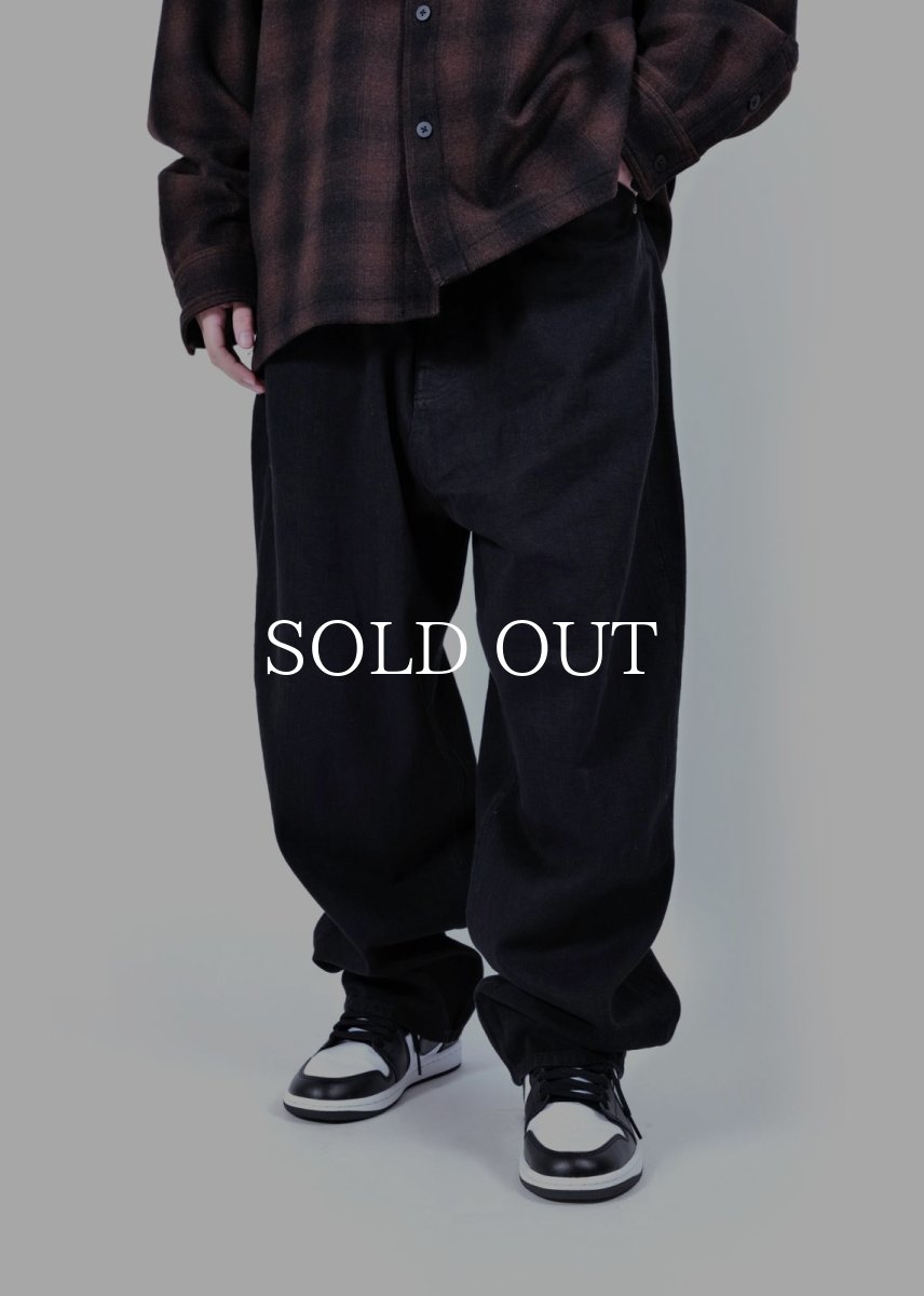 画像5: APPLEBUM  “Selena” Wide Tapered Denim Pants (Black) (5)