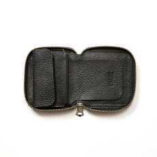画像4: CALEE  STUDS LEATHER ZIP MULTI WALLET (4)