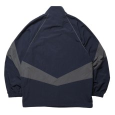 画像16: Liberaiders  NYLON HALF ZIP (16)