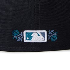 画像8: NEW ERA  LP 59FIFTY MLB Rose Embroidery ニューヨーク・ヤンキース ネイビー (8)