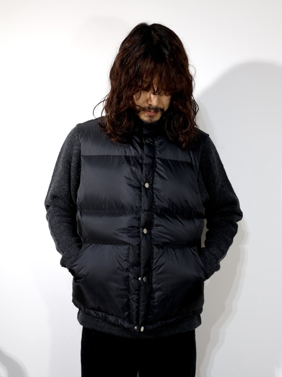 画像2: nonnative  EXPLORER DOWN VEST NYLON RIPSTOP WITH WINDSTOPPER® (2)