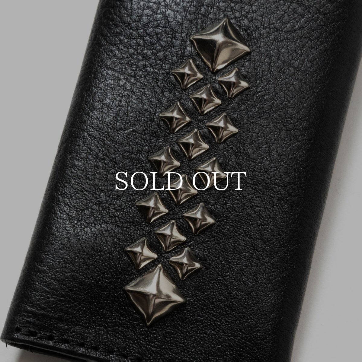 画像6: CALEE  STUDS LEATHER KEY CASE (6)