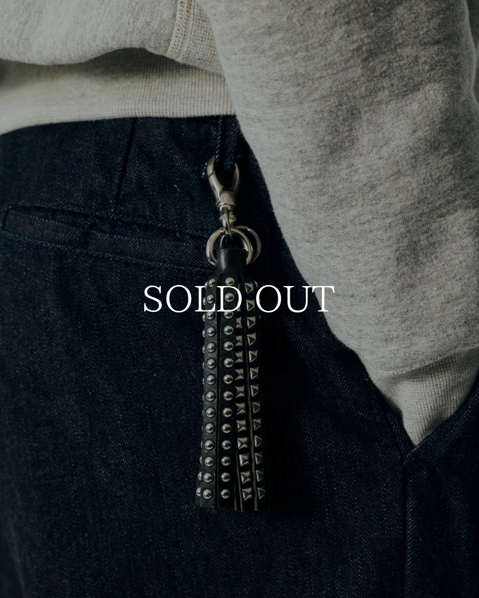 画像2: CALEE  STUDS LEATHER TASSEL KEY RING (2)