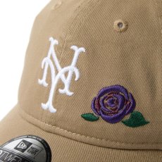 画像4: NEW ERA  9TWENTY クロスストラップ With Rose ニューヨーク・メッツ ブリティッシュカーキ (4)