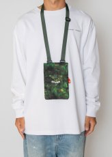 画像3: APPLEBUM  “Pixel Camo” Neck Pouch (3)