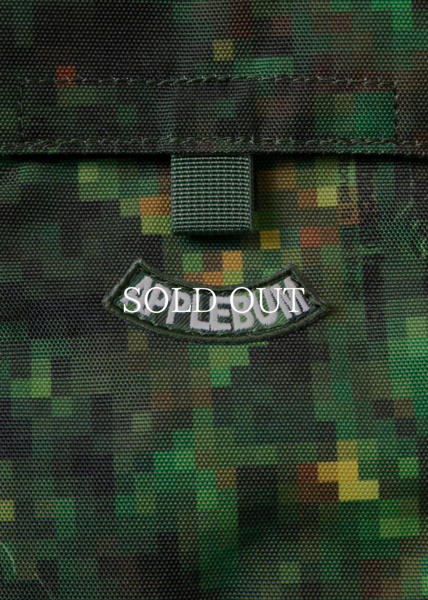 画像4: APPLEBUM  “Pixel Camo” Neck Pouch (4)