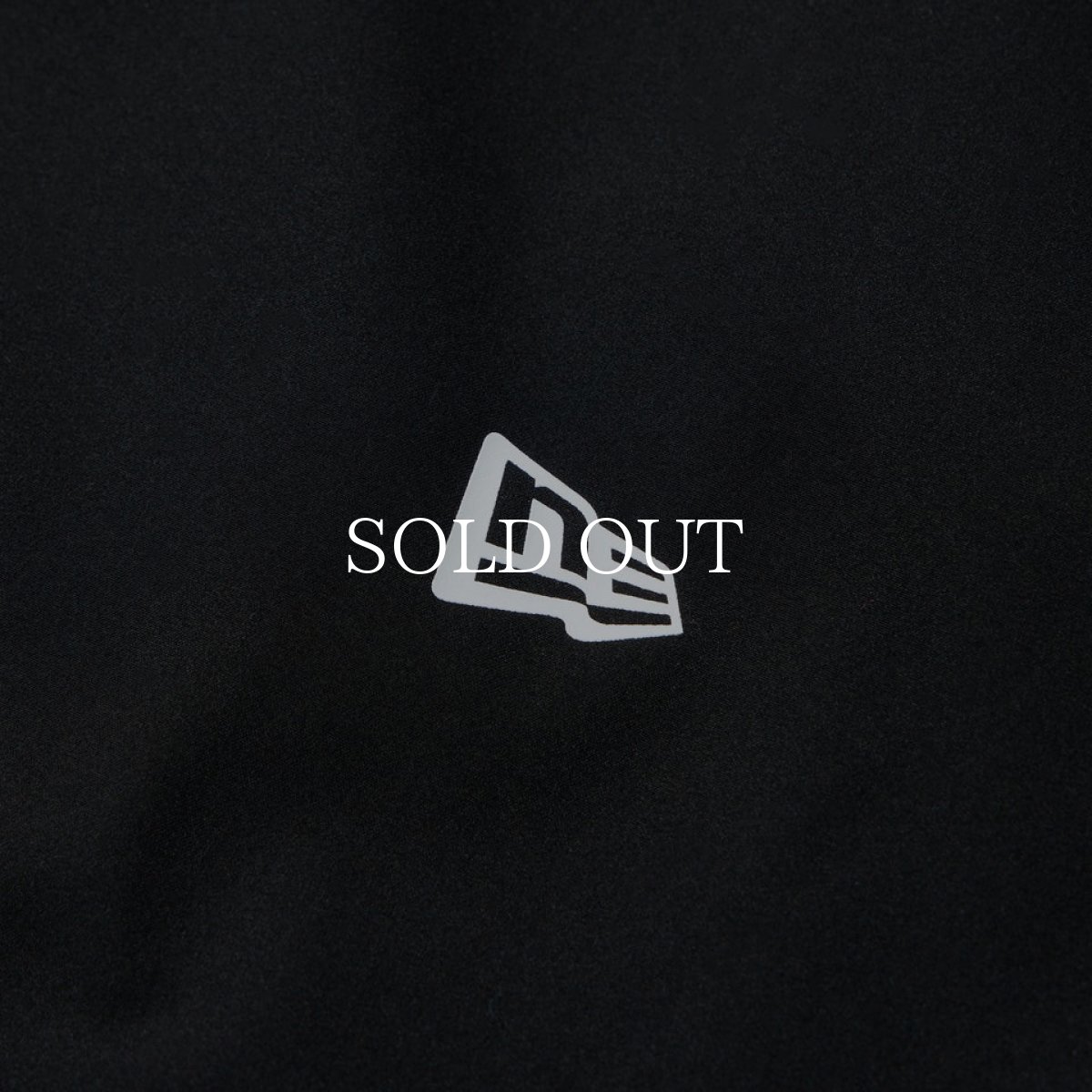 画像9: NEW ERA  オーバーサイズド パイピング トラックジャケット PlayStation プレイステーション ブラック | パフォーマンスアパレル (9)