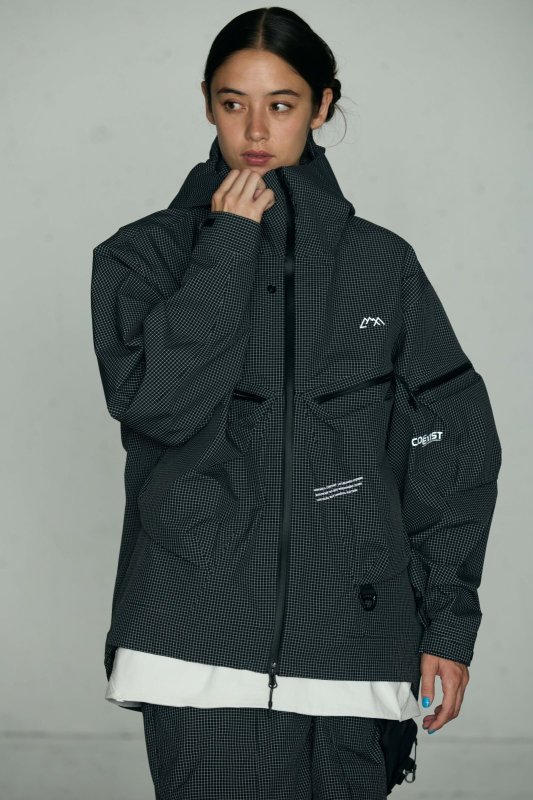CMF OUTDOOR GARMENT WEIRD SHELL COEXIST CMF2601-J03 公式通販