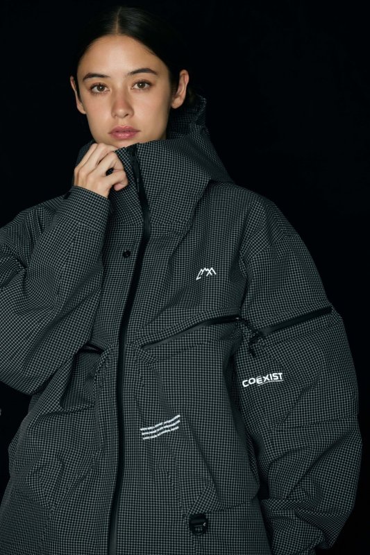 CMF OUTDOOR GARMENT WEIRD SHELL COEXIST CMF2601-J03 公式通販