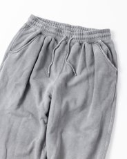 画像7: ANACHRONORM  PIGMENT DYED TUCK WIDE SWEAT PANTS (7)