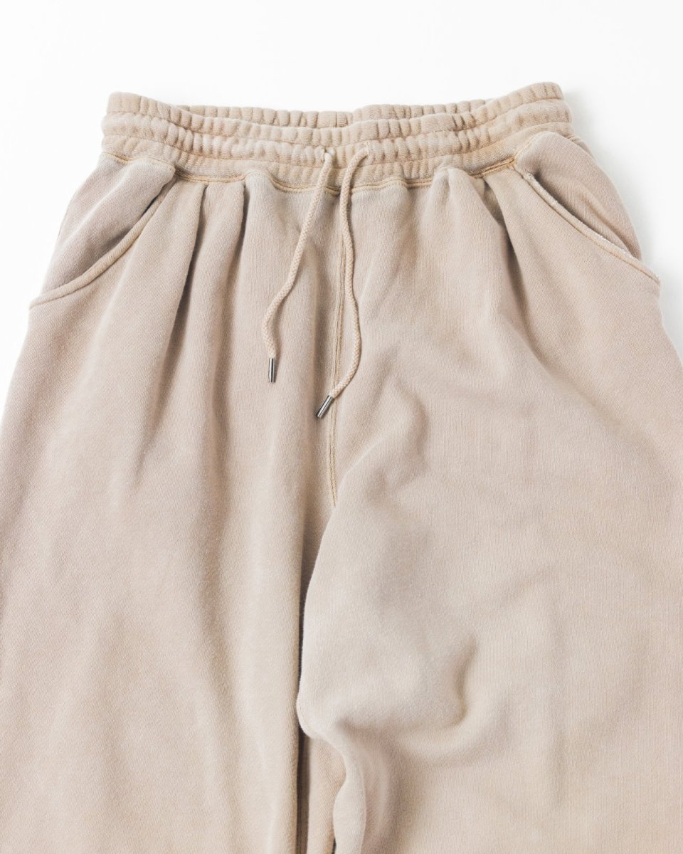画像13: ANACHRONORM  PIGMENT DYED TUCK WIDE SWEAT PANTS (13)