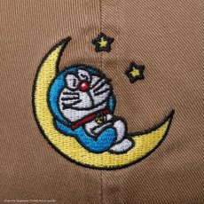 画像2: NEW ERA  9TWENTY ドラえもん ムーン カーキ (2)