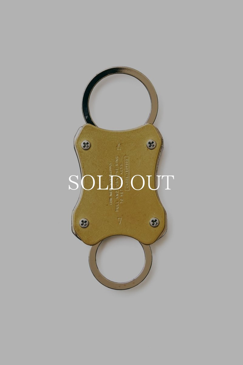 画像1: DELUXE  DELUXE x TB CHECKER PLATE CARABINER (1)