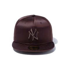 画像2: NEW ERA  59FIFTY Valentine's Day サテン ニューヨーク・ヤンキース ダークブラウン (2)