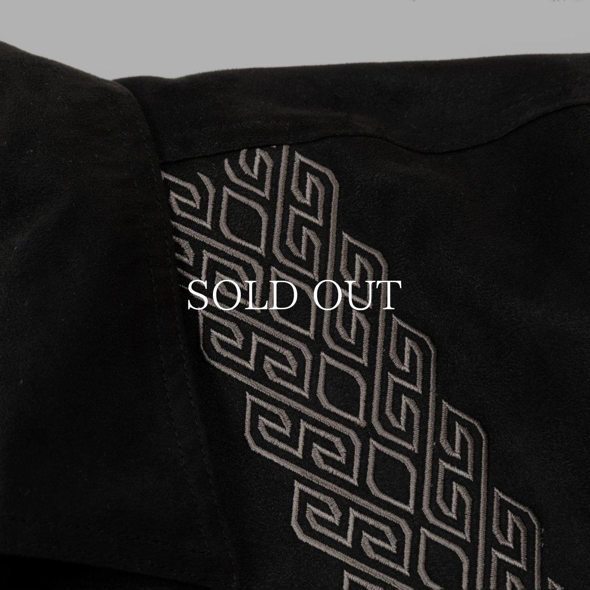 画像8: CALEE  FAUX SUEDE EMBROIDERY SWINGTOP (8)