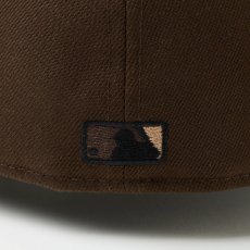 画像10: NEW ERA  59FIFTY powered by GORO (min-nano) ロサンゼルス・ドジャース ウォルナット/キャメル (10)