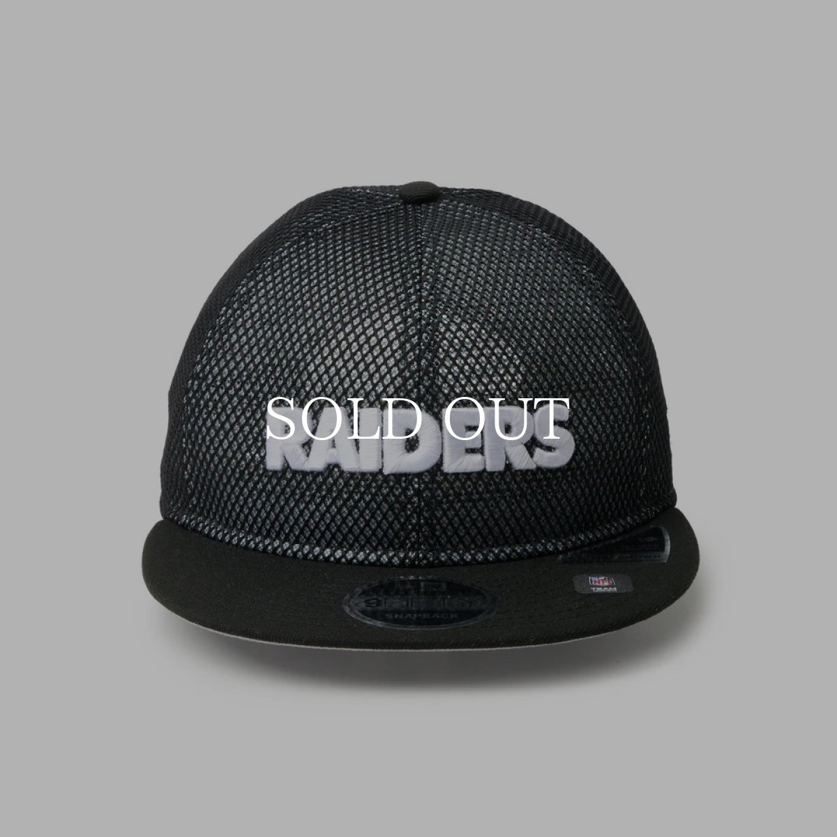 画像2: NEW ERA  RC 9FIFTY Flat Visor powered by GORO (min-nano) ラスベガス・レイダース ダブルメッシュ ブラックメッシュ/ブラック (2)