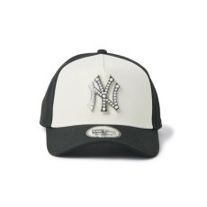 画像2: NEW ERA  9FORTY A-Frame MLB パール バッジ Pearl Badge ニューヨーク・ヤンキース ブラック/クロームホワイト (2)