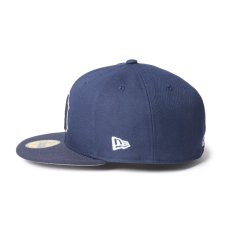 画像3: NEW ERA  59FIFTY MLB Glow in the Dark ニューヨーク・ヤンキース ネイビー/ナイトシフトネイビー (3)