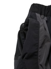 画像7: COOTIE   Nylon Paneling Shin Cut Wide Track Pants (7)