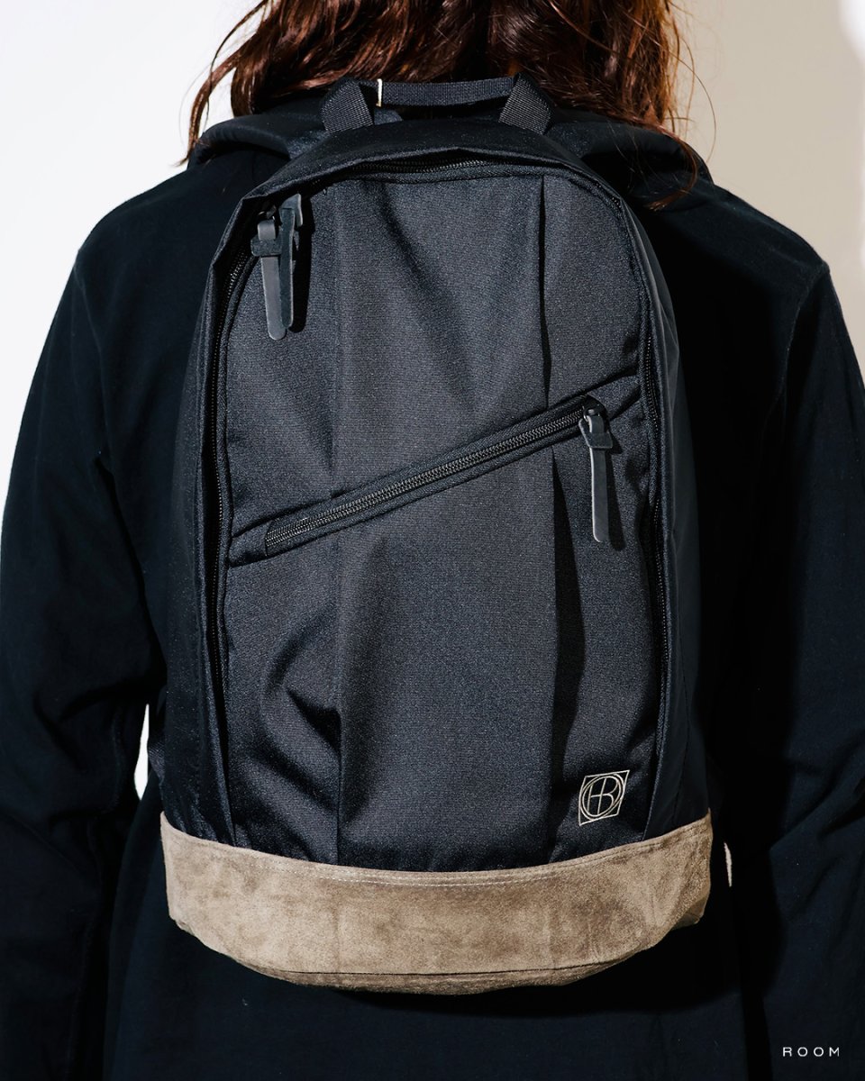 画像2: hobo  DAYPACK 17L POLYESTER OXFORD CORDURA® with PIG SUEDE (2)