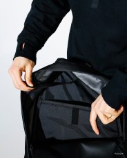 画像7: hobo  DAYPACK 17L POLYESTER OXFORD CORDURA® with PIG SUEDE (7)