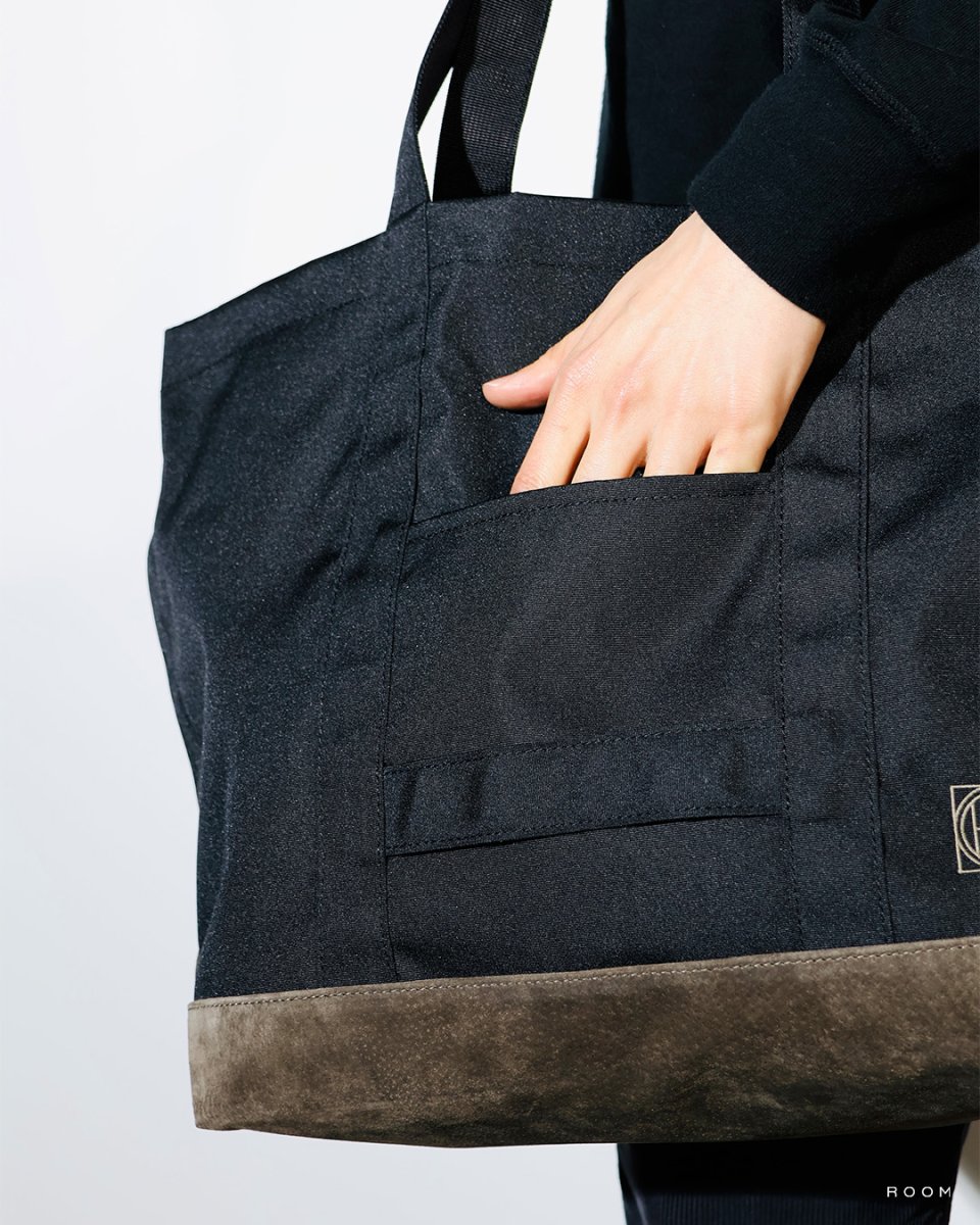 画像4: hobo  TOTE BAG POLYESTER OXFORD CORDURA® with PIG SUEDE (4)
