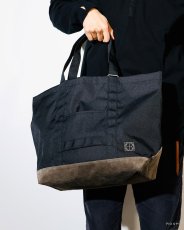 画像3: hobo  TOTE BAG POLYESTER OXFORD CORDURA® with PIG SUEDE (3)