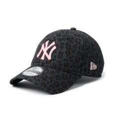 画像1: NEW ERA  9TWENTY Leopard ニューヨーク・ヤンキース ブラック ピンク (1)