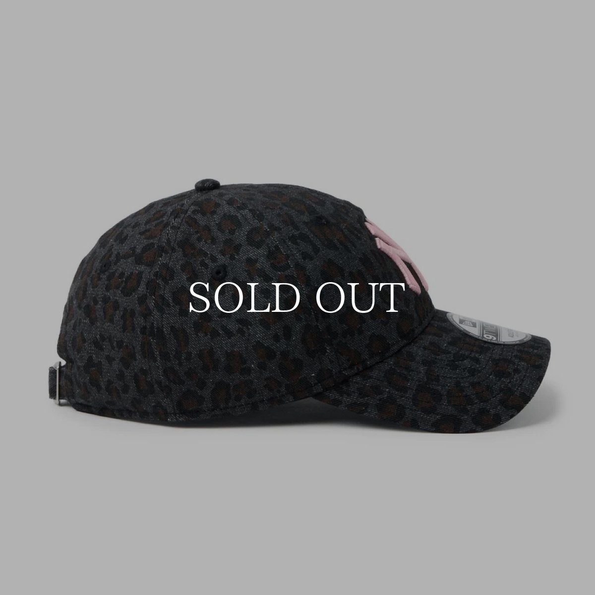 画像5: NEW ERA  9TWENTY Leopard ニューヨーク・ヤンキース ブラック ピンク (5)