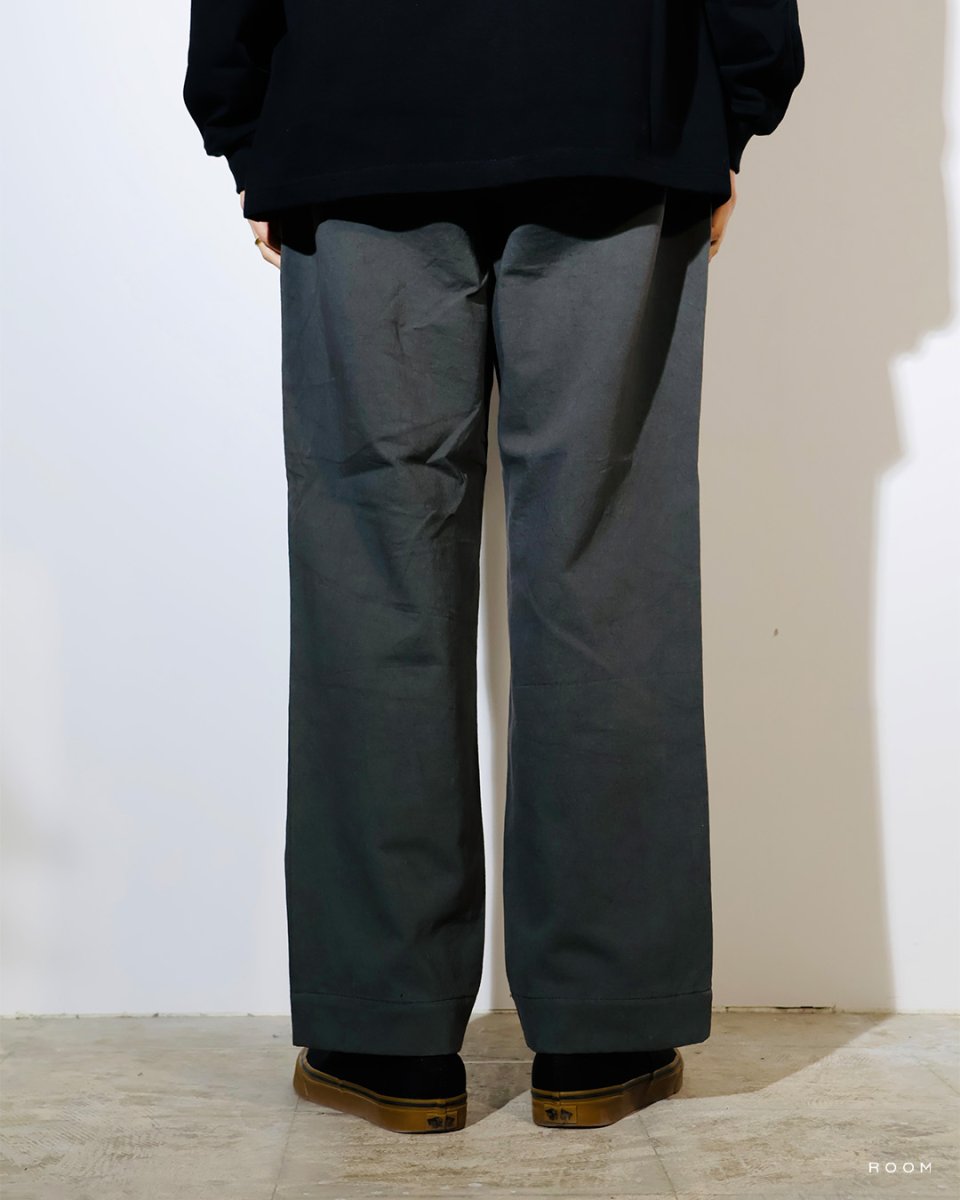 画像4: CALEE  SLUB SATIN WORK TROUSERS (4)