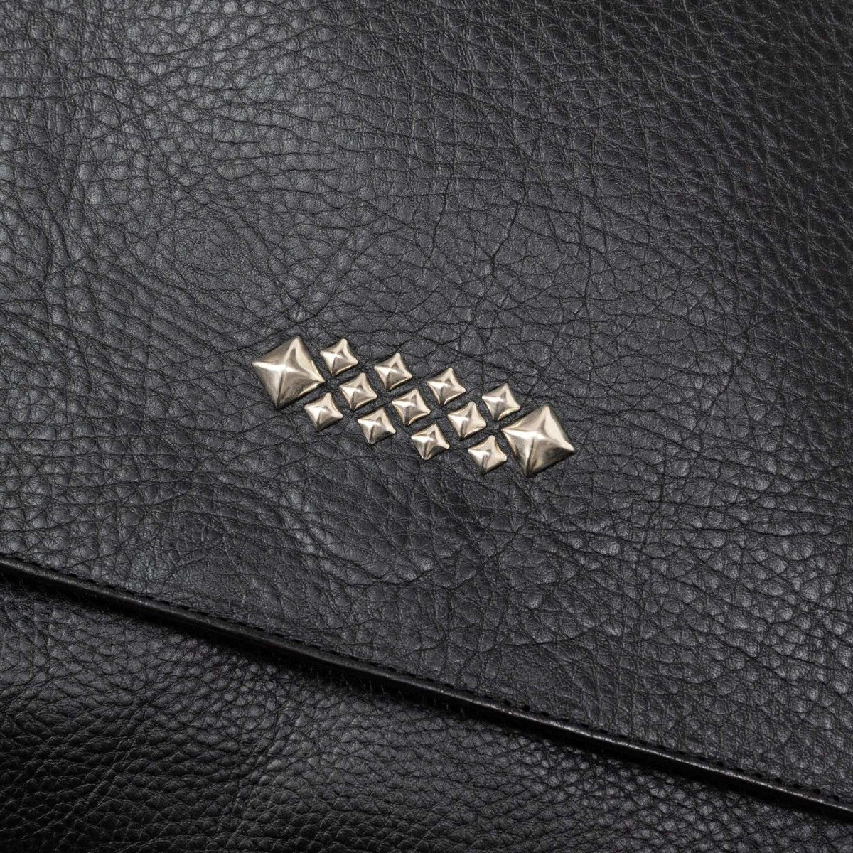 画像4: CALEE  STUDS LEATHER SHOULDER BAG (4)