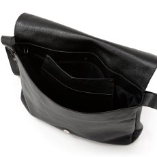 画像7: CALEE  STUDS LEATHER SHOULDER BAG (7)