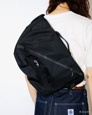画像3: CMF OUTDOOR GARMENT  MESSENGER BAG BALLISTIC (3)