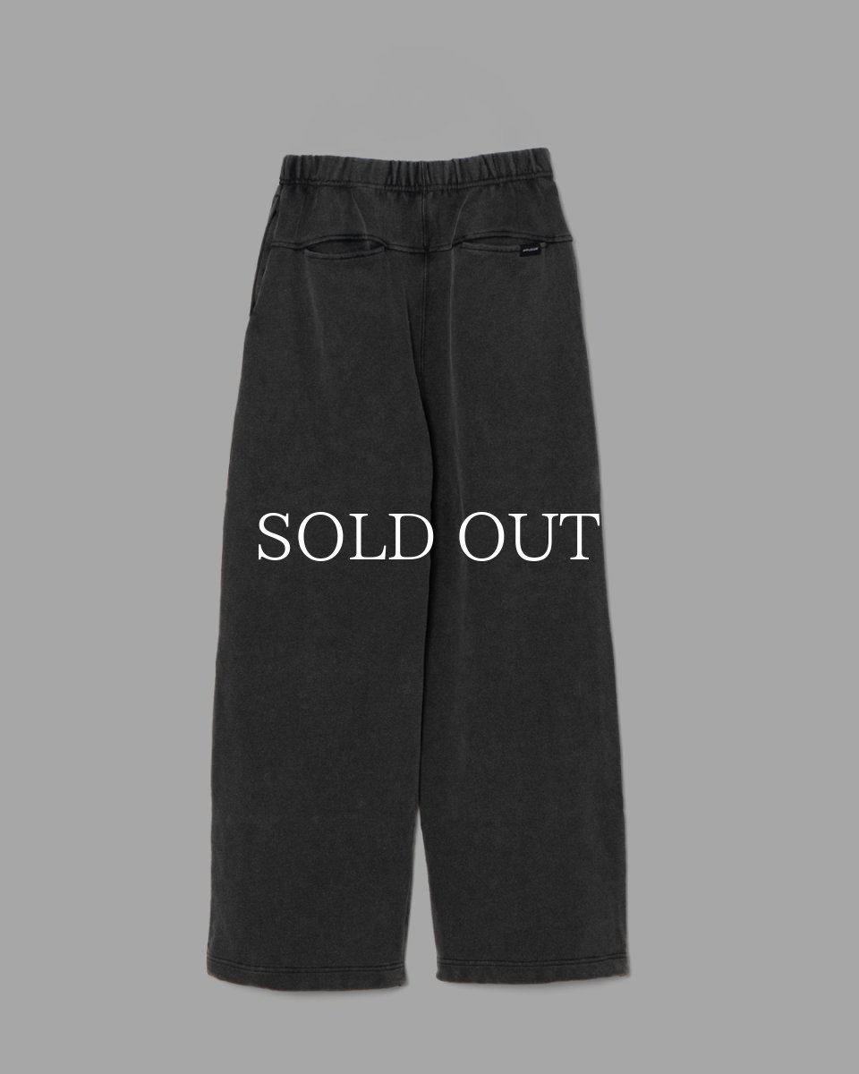 画像2: APPLEBUM  Powder-Dye Wide Sweat Pants (2)