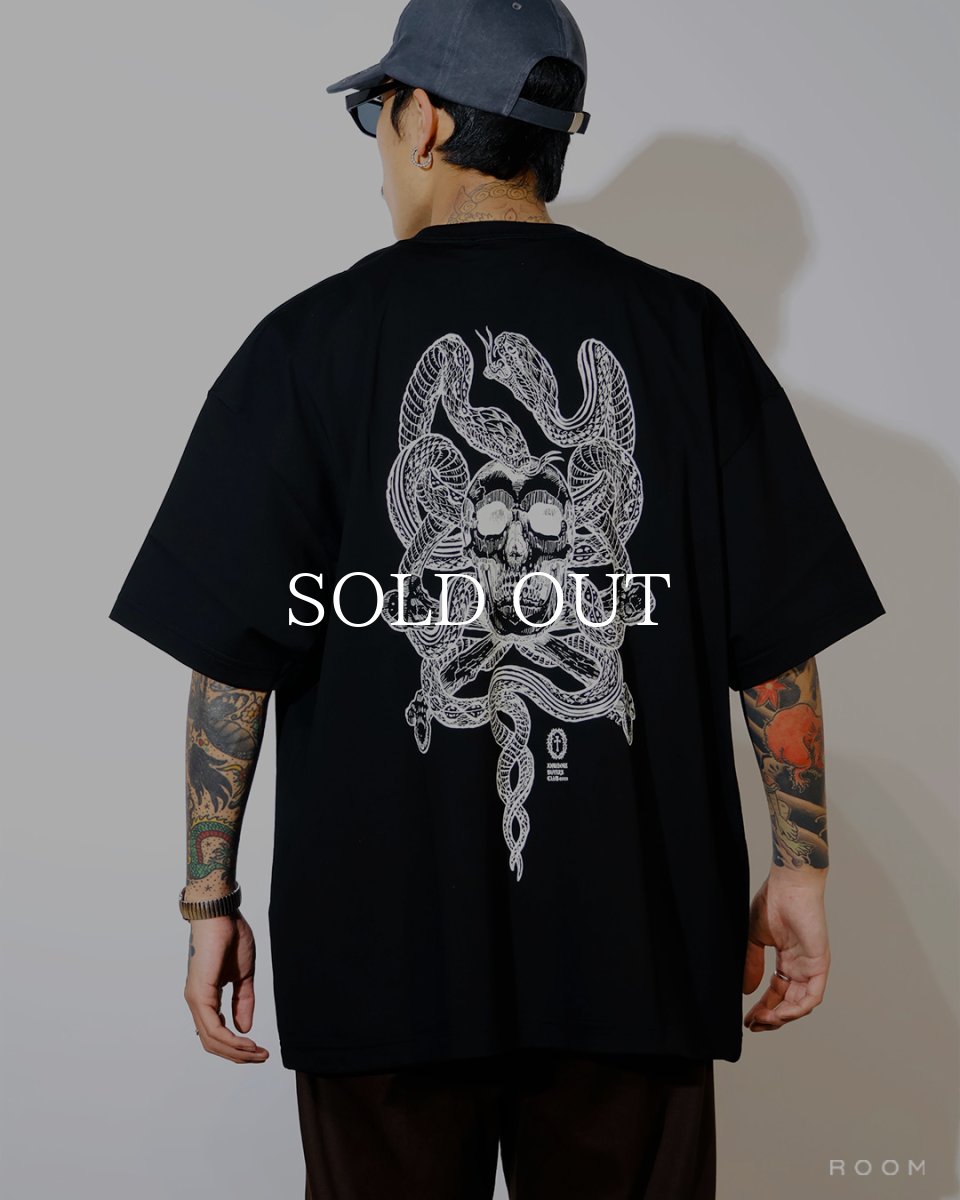 画像8: ANTIDOTE BUYERS CLUB   ASIC Oversized S/S Tee (Skull N' Snake) (8)