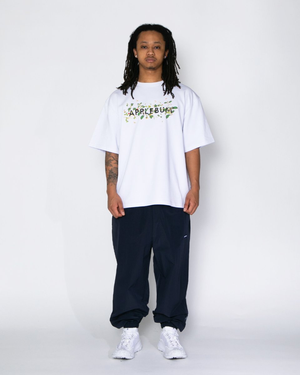 画像3: APPLEBUM  “Leafed" Logo T-shirt (3)