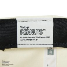 画像9: NEW ERA  キッズ Youth 9TWENTY Vintage PEANUTS ピーナッツ 2-Tone クロームホワイト/ブラック (9)