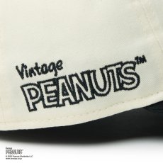 画像9: NEW ERA  9TWENTY Vintage PEANUTS ピーナッツ GOLF スヌーピー ウッドストック クロームホワイト/ブラック | ゴルフ (9)