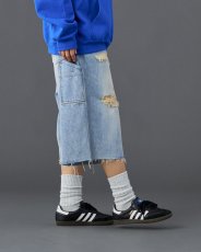 画像9: Liberaiders  DAMAGED DENIM BUGGY SHORTS (9)