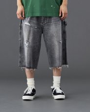 画像31: Liberaiders  DAMAGED DENIM BUGGY SHORTS (31)